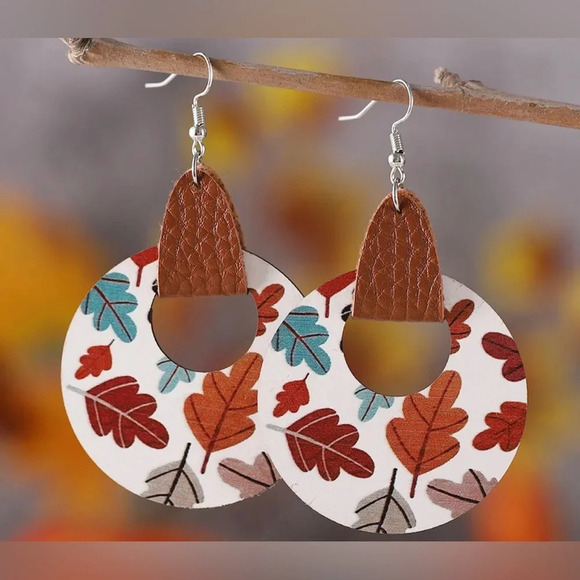 Wooden Boho Chic Autumn Dangle Earrings NEW - Picture 3 of 3